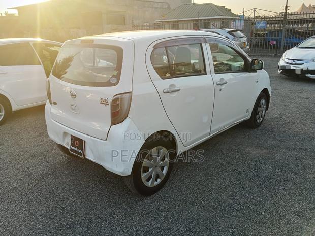 Daihatsu Mira 2014 White