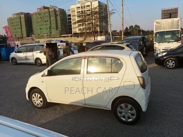 Daihatsu Mira 2014 White