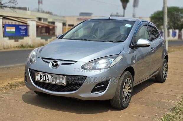 Mazda Demio 2014 Gray