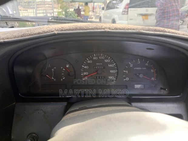 Nissan Navara 1997 White