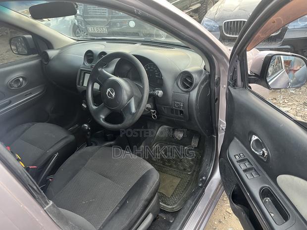 Nissan March 1.2 FWD 2013 Silver