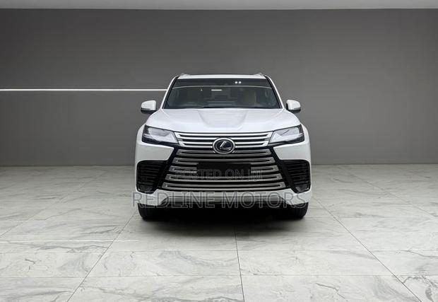 Lexus LX 500d 2022 Pearl