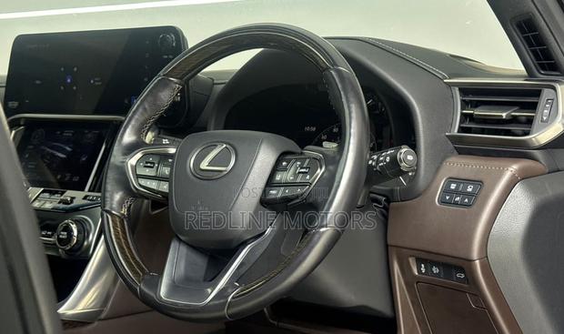Lexus LX 500d 2023 Matt Black