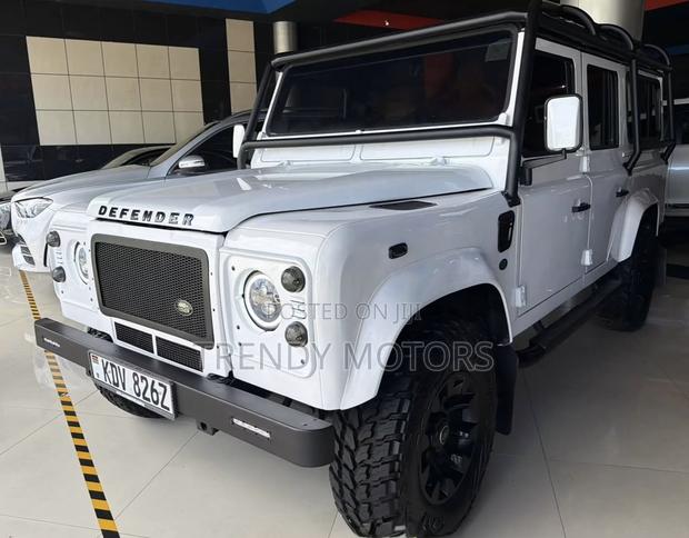 Land Rover Defender 2009 White