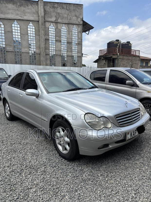 Mercedes-Benz C200 2003 Silver