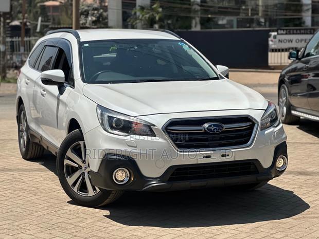 Subaru Outback 2020 White