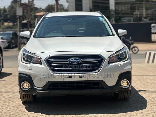 Subaru Outback 2020 White