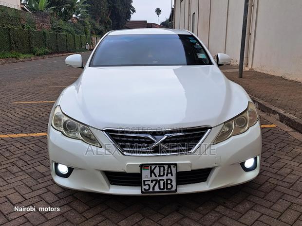 Toyota Mark X 2012 White