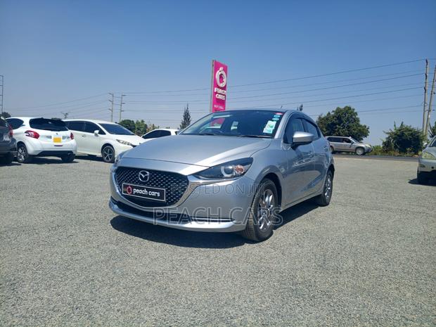 Mazda 2 2020 Silver