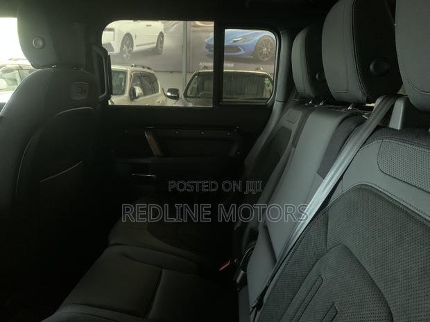 Land Rover Defender X 2021 Gray