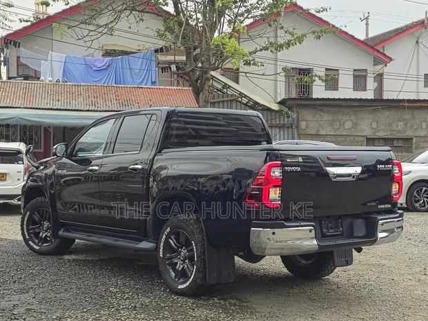 Toyota Hilux Revo Double Cab Deisel 2.4 AWD 2020 Black