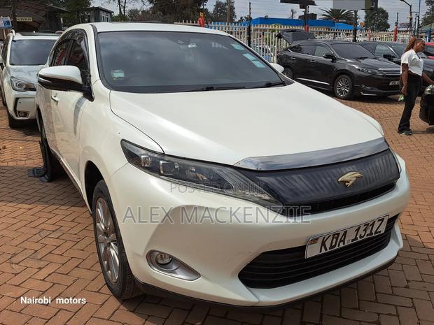 Toyota Harrier 2014 White
