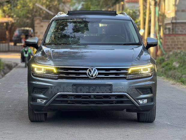 Volkswagen Tiguan 2.0T SEL AWD 4MOTION 2019 Gray
