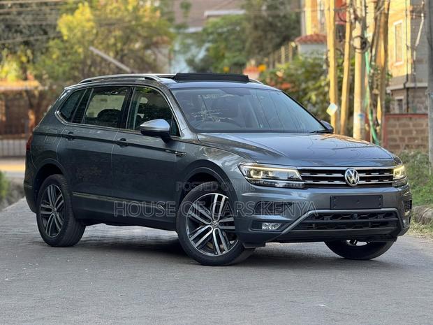 Volkswagen Tiguan 2.0T SEL AWD 4MOTION 2019 Gray