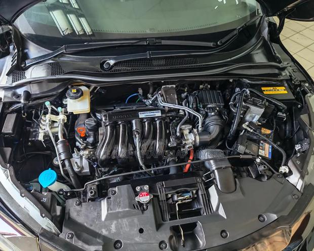 Honda Vezel 1.5 Hybrid 2WD 2019 Black