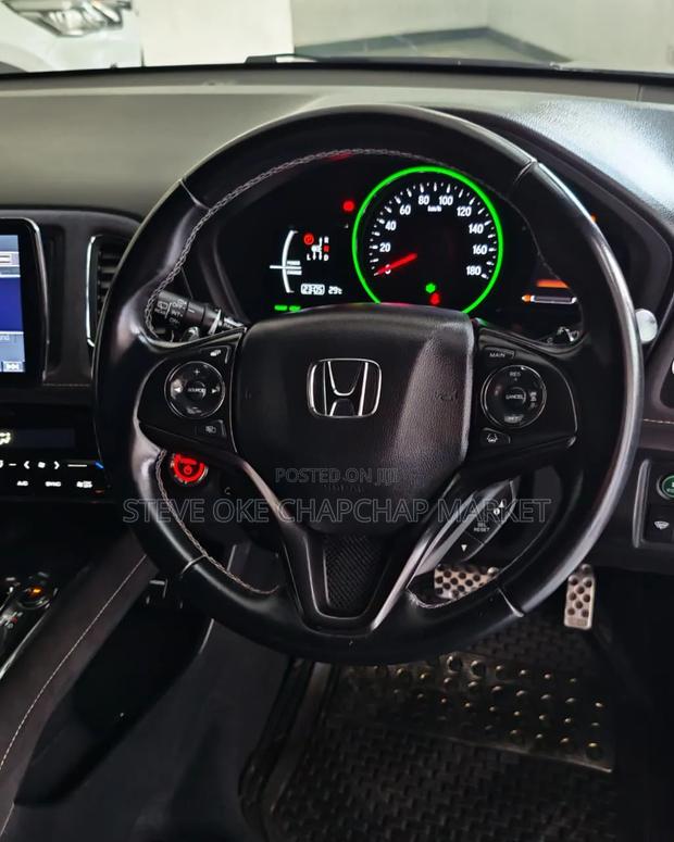 Honda Vezel 1.5 Hybrid 2WD 2019 Black