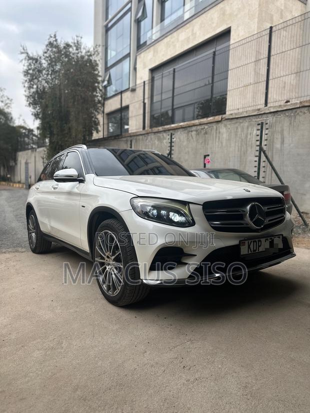 Mercedes-Benz GLC-Class 2016 White