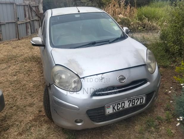 Nissan March 1.2 FWD 2011 Gray