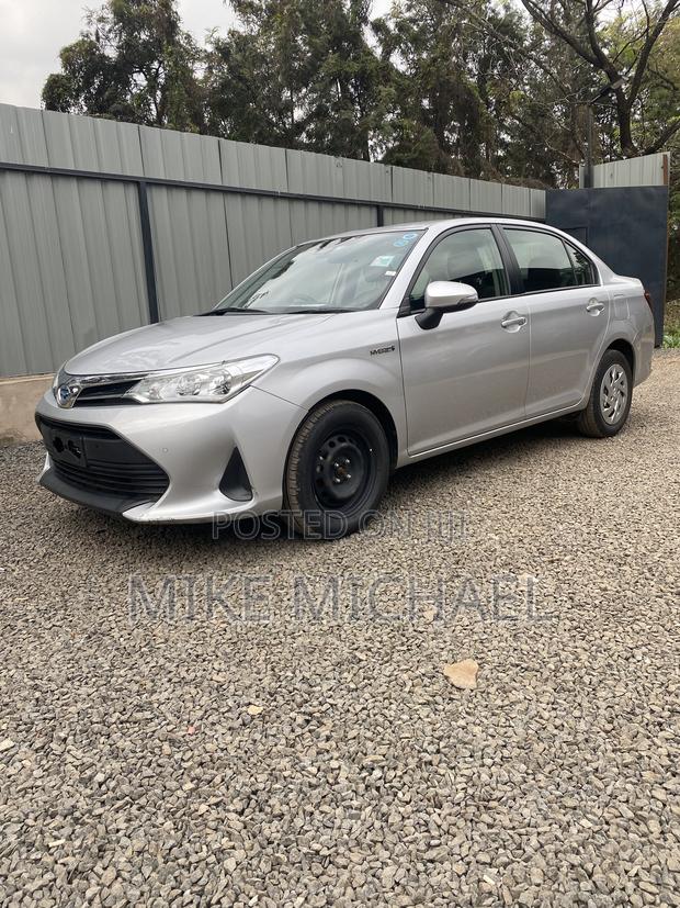 Toyota Axio 1.5 G 2WD 2019 Silver