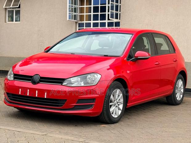 Volkswagen Golf 2016 Red