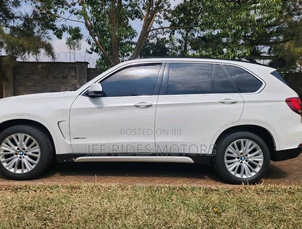 BMW X5 2017 Off white