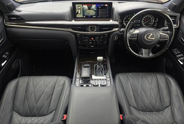 Lexus LX 570 AWD 2020 Black