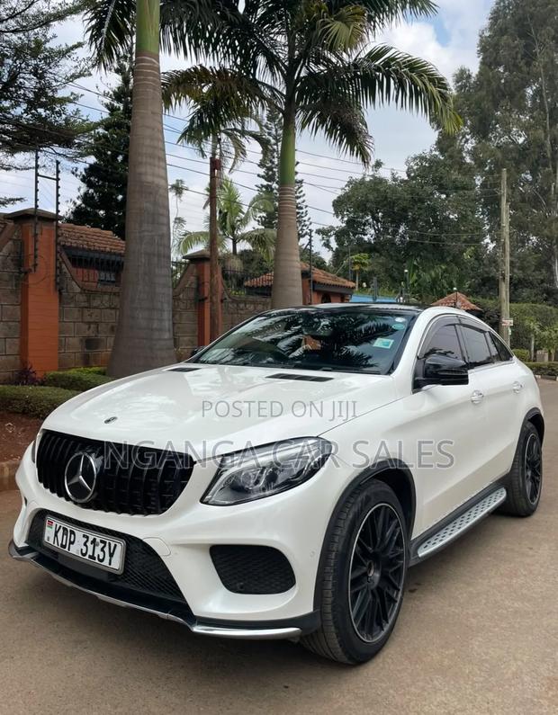 Mercedes-Benz GLE-Class 2017 White