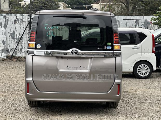 Toyota Voxy X 2WD 8-Seater 2019 Brown