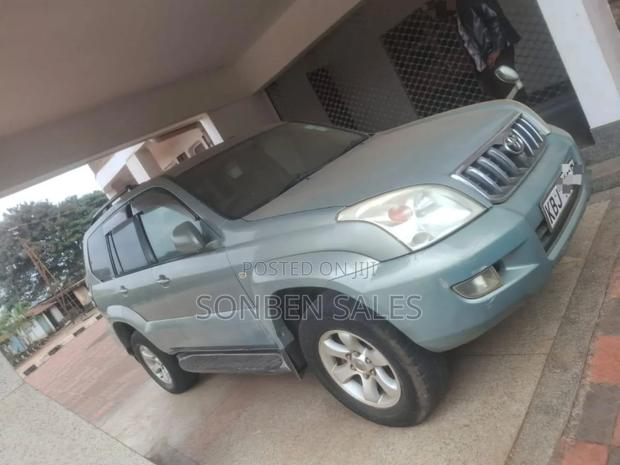 Toyota Land Cruiser Prado 3.0 D-4D 5dr 2006 Green