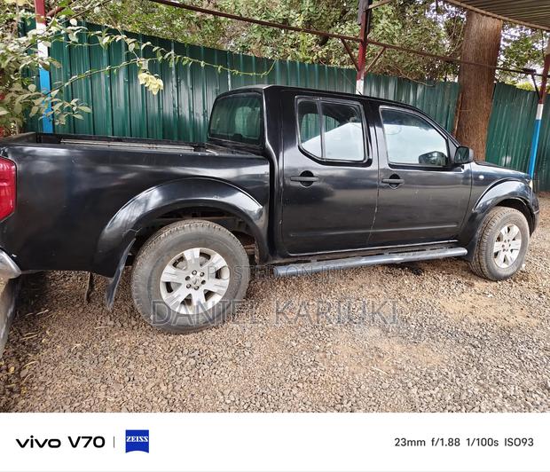 Nissan Navara 2.5 2006 Black