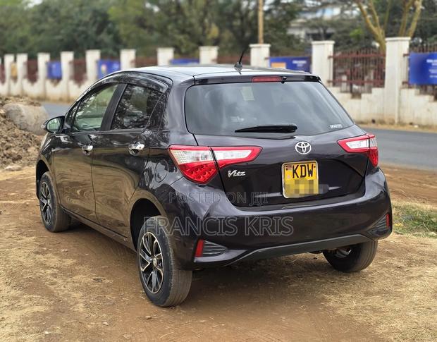 Toyota Vitz 2018 Brown