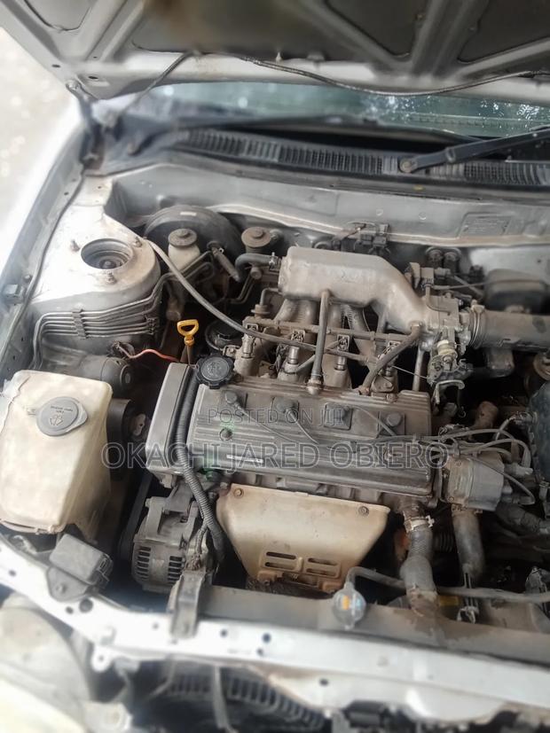 Toyota Corolla 1996 Silver