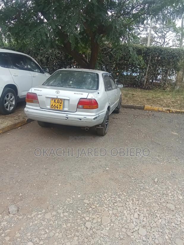 Toyota Corolla 1996 Silver