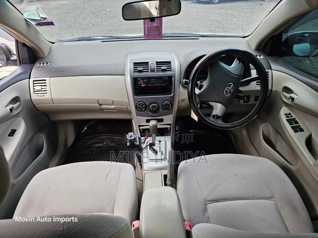 Toyota Axio 1.5 G 4WD 2008 White