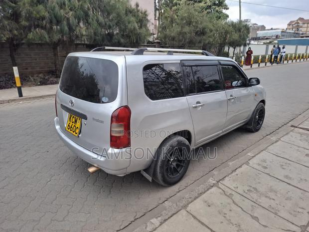 Toyota Probox 2012 Silver
