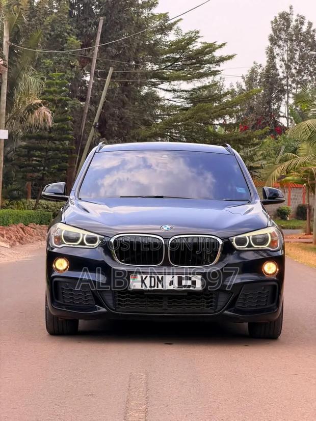 BMW X1 xDrive28i AWD 2016 Black