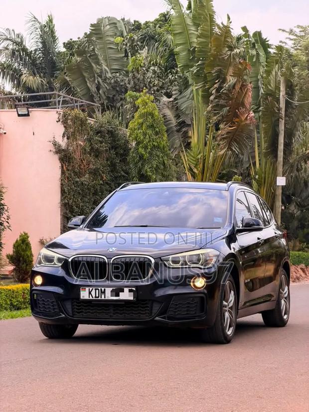 BMW X1 xDrive28i AWD 2016 Black