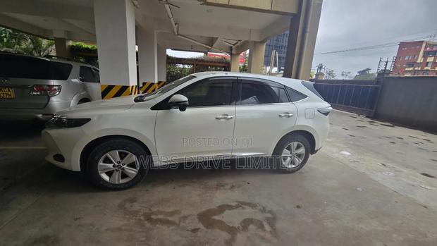 Toyota Harrier 2016 White