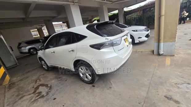 Toyota Harrier 2016 White