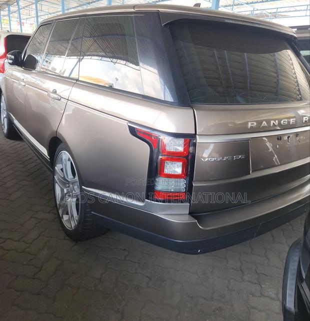 Rover Land 2017 Gray