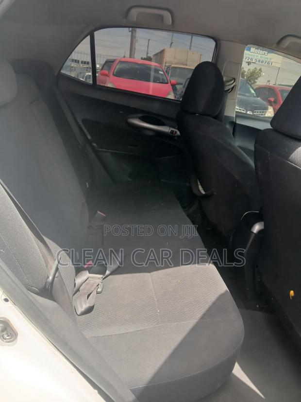 Toyota Auris 2009 White