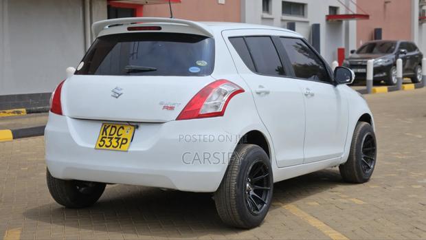 Suzuki Swift 2013 White