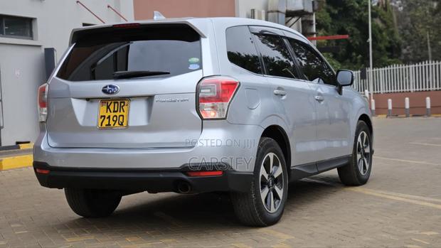 Subaru Forester 2017 Silver