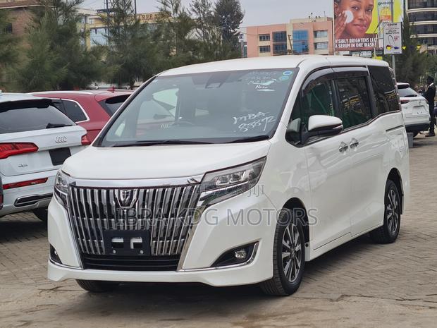 Toyota Esquire 2019 White