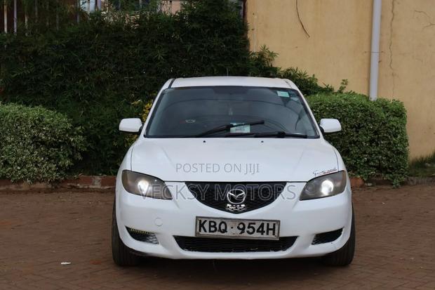 Mazda Axela 2004 White