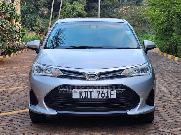 Toyota Axio 1.5 G 2WD 2018 Silver