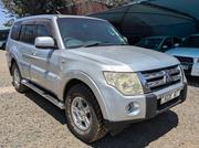 Mitsubishi Pajero 2009 Silver for sale