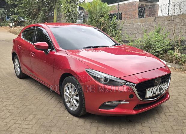 Mazda Axela 2017 Red