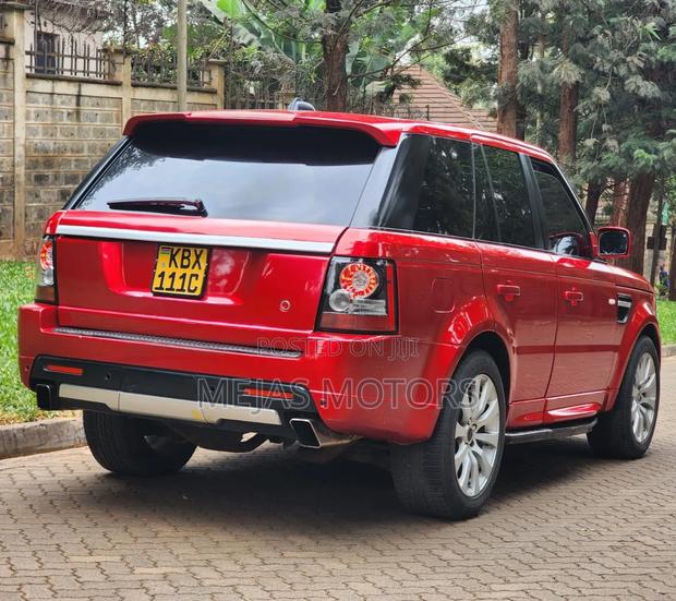 Land Rover Range Rover 2008 Red
