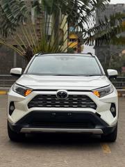 Toyota RAV4 2020 White for sale